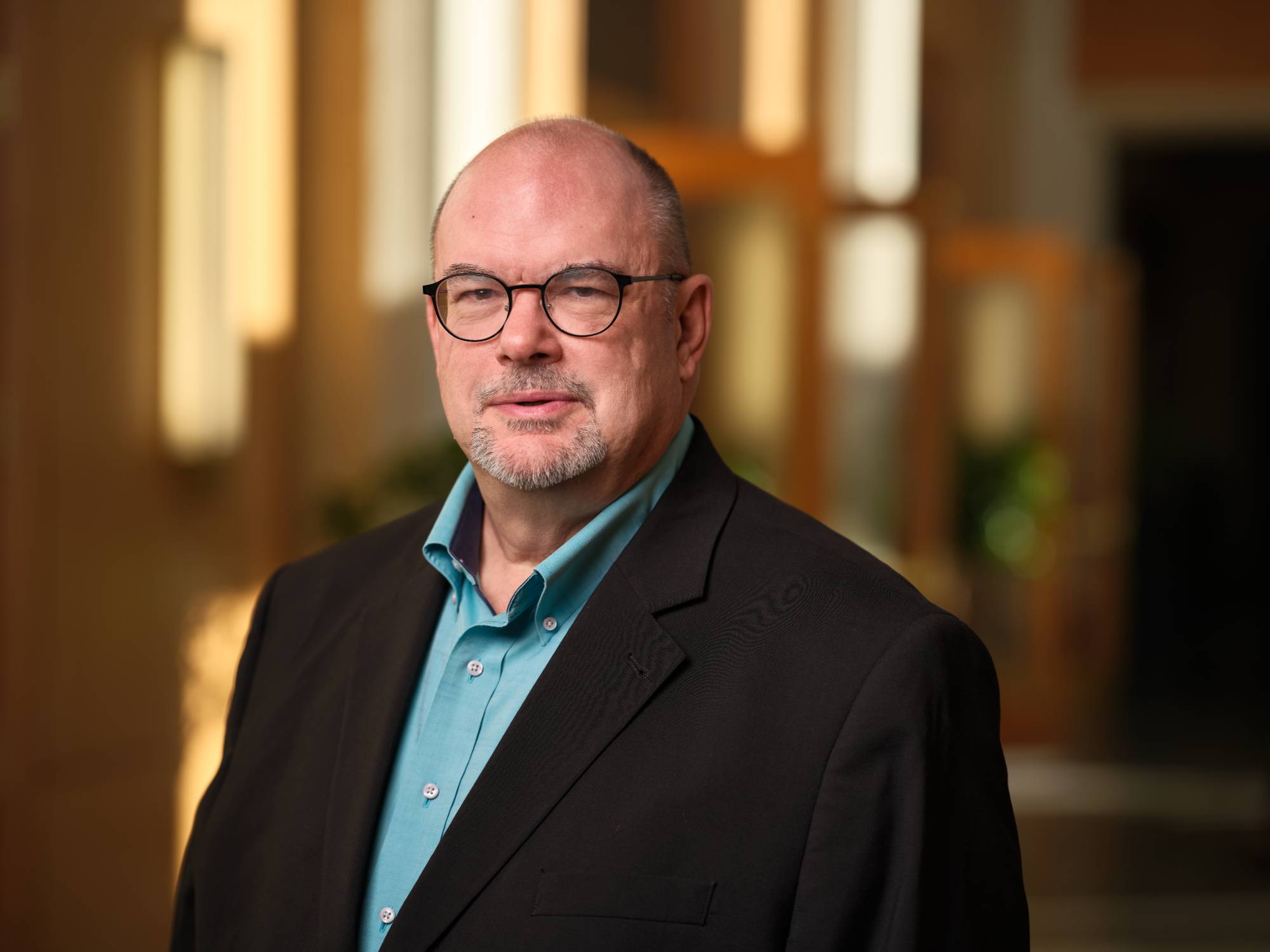 Mark Hoffman's Headshot